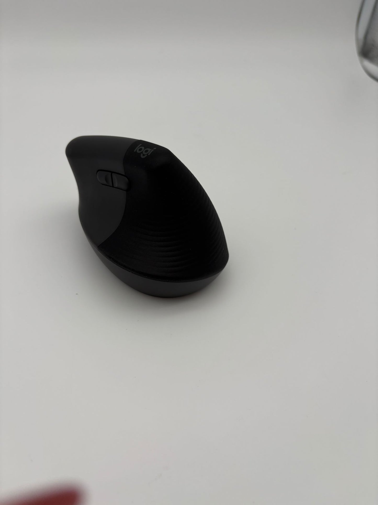 Logitech Lift Vertikal Maus