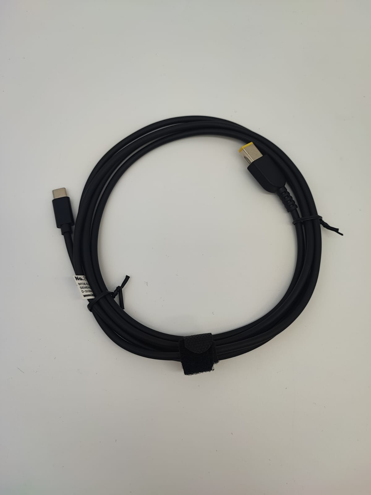 InLine® USB-C zu Lenovo Notebook (rechteckig) Ladekabel, 2m Stromkabel